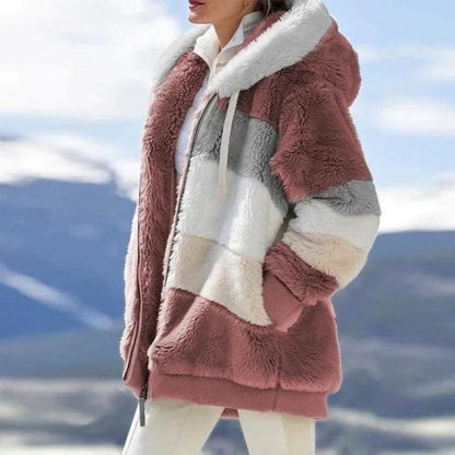 Veste à capuche moelleuse pour femmes