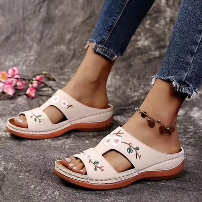 Romina - Chaussons élégants en cuir pour dames