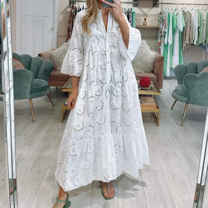 Grace - Robe élégante avec œillets brodés