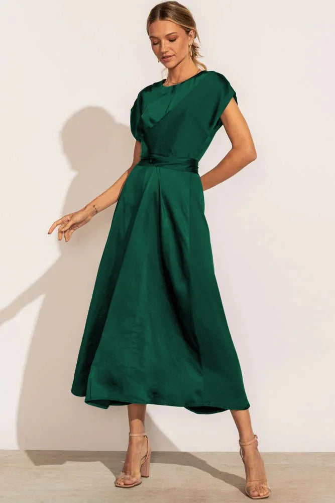 Lotte | Robe de soirée élégante en satin de soie