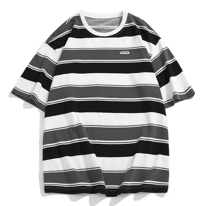 T-shirt StripeMatch | Montrez votre amour avec ces T-shirts assortis et à la mode