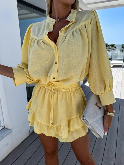 Chemisier et pantalon court - Flirty - Elégant Chemisier à manches longues et pantalon court - Parfait pour la plage ou la terrasse