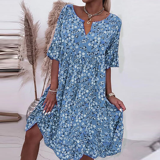 Robe fleurie à encolure en O
