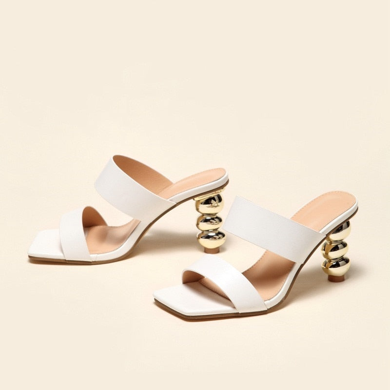 Talons hauts Chaussures pour femmes élégantes et tendance