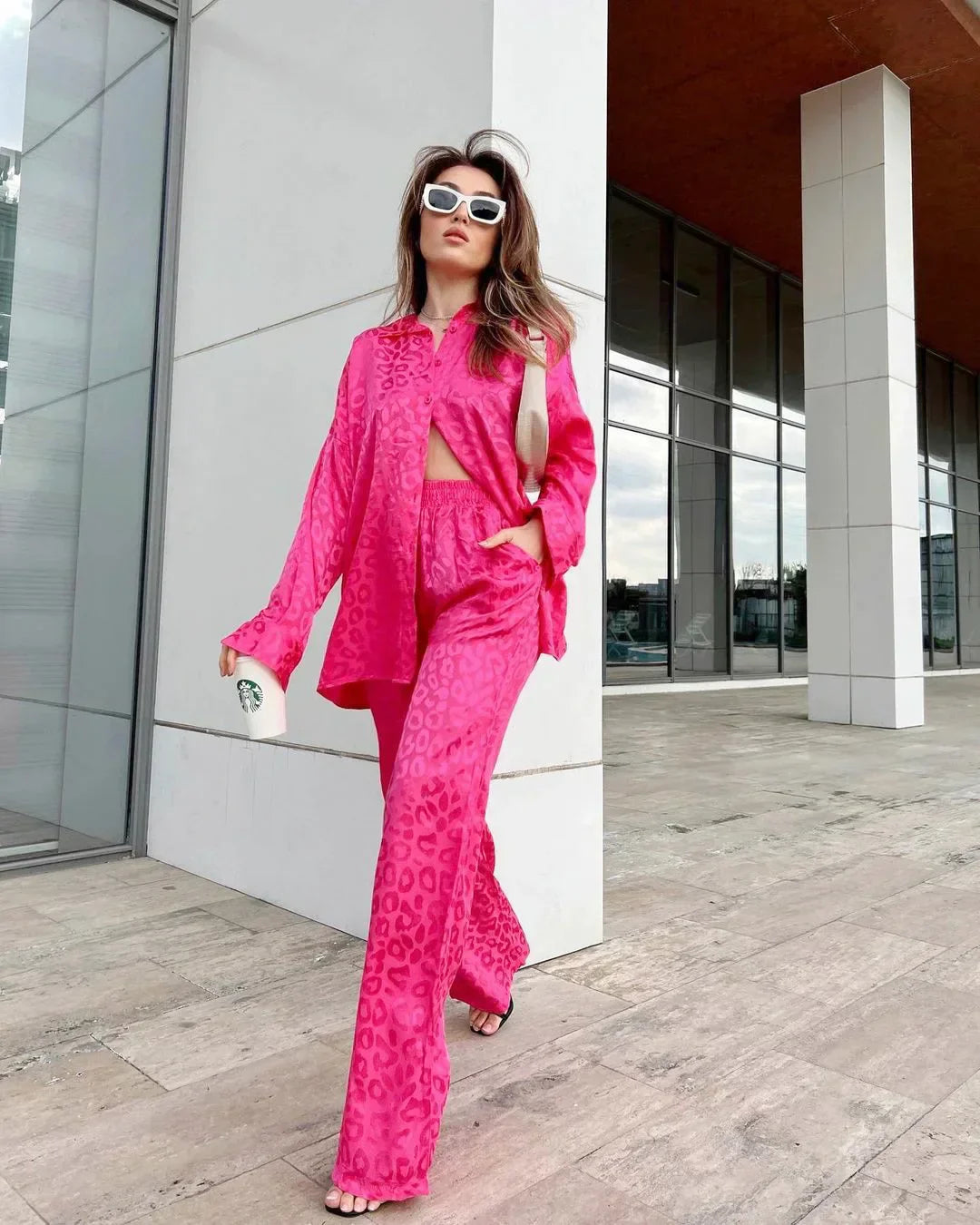 Beatrice - Chemisier élégant avec une seule rangée de boutons et pantalon à jambe large
