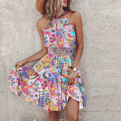 Robe élégante avec ceinture