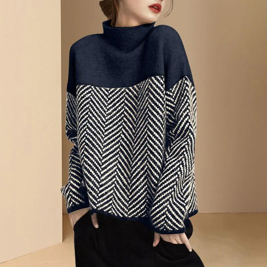 Pull à col haut et à chevrons
