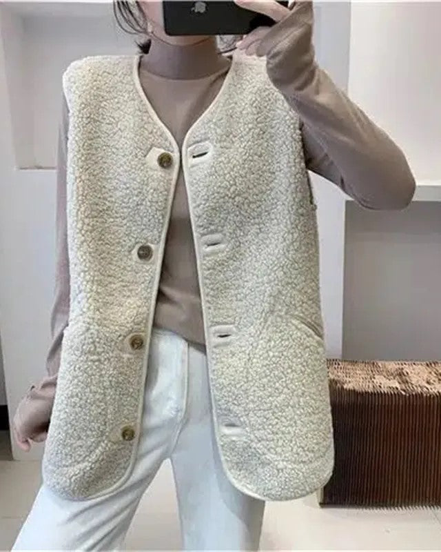 Anne Wool Gilet | Stylish & Luxurious