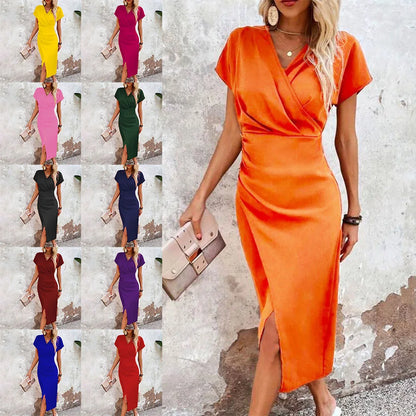 Mini-robe légère et ludique avec encolure en V pour femmes