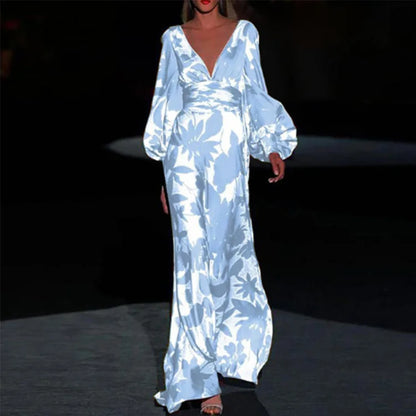 Brenda - Robe à la mode avec décolleté en V