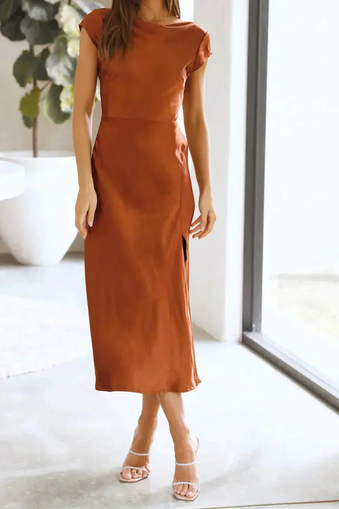 Eliza - Robe fendue élégante