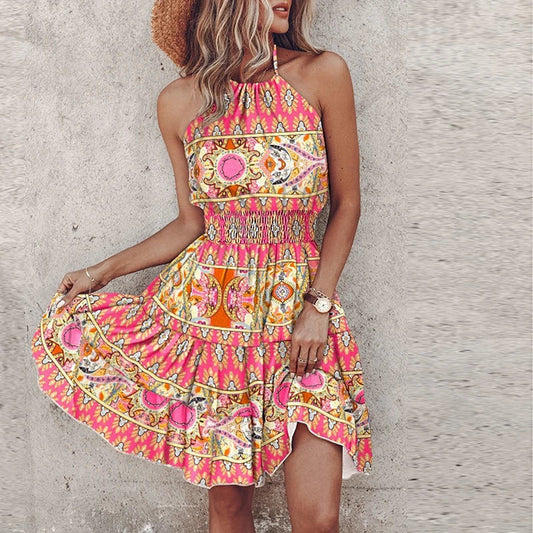 Robe élégante avec ceinture