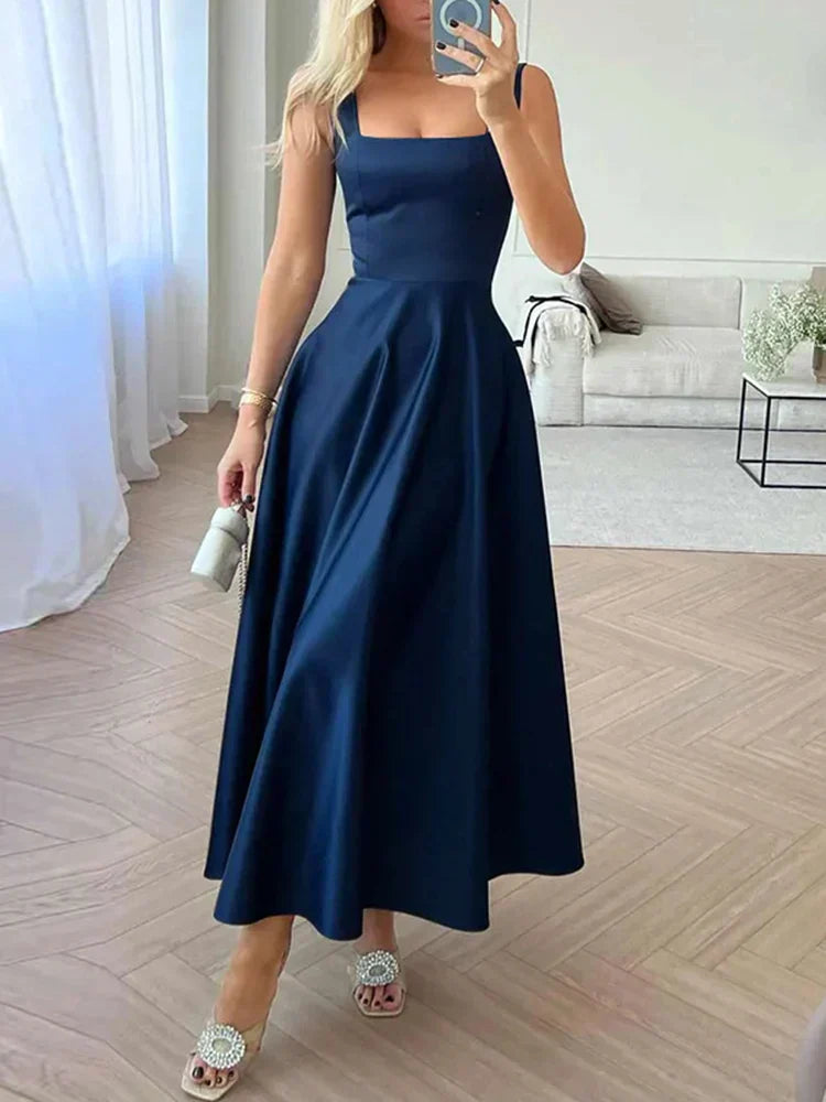 Robe de soirée midi à bretelles avec jupe large élégante