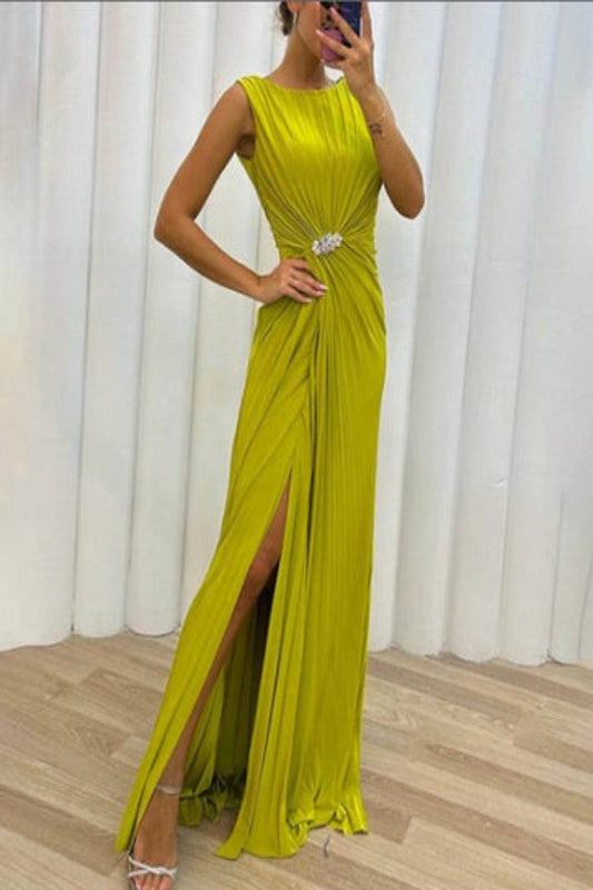 Robe pour occasions spéciales à manches longues sans manches plissée