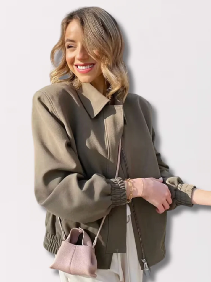 Scarlett - veste matelassée à capuche pour femmes
