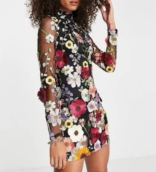 Dolores - Robe à fleurs tridimensionnelles