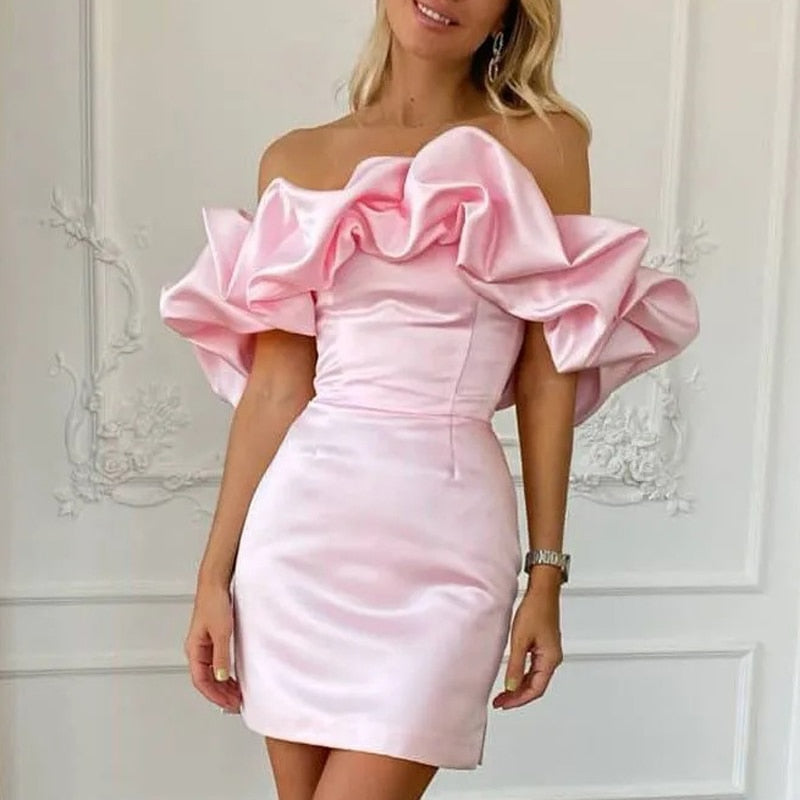 Robe décolletée