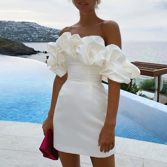 Robe décolletée