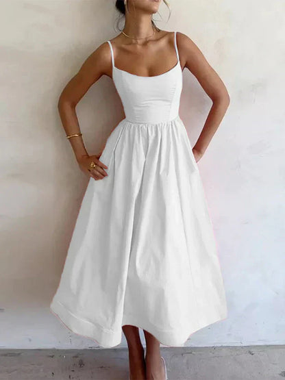 Robe d'été sexy avec un décolleté flatteur