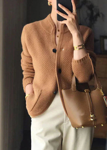 Cardigan pour des soirées douillettes : votre pièce préférée de votre garde-robe