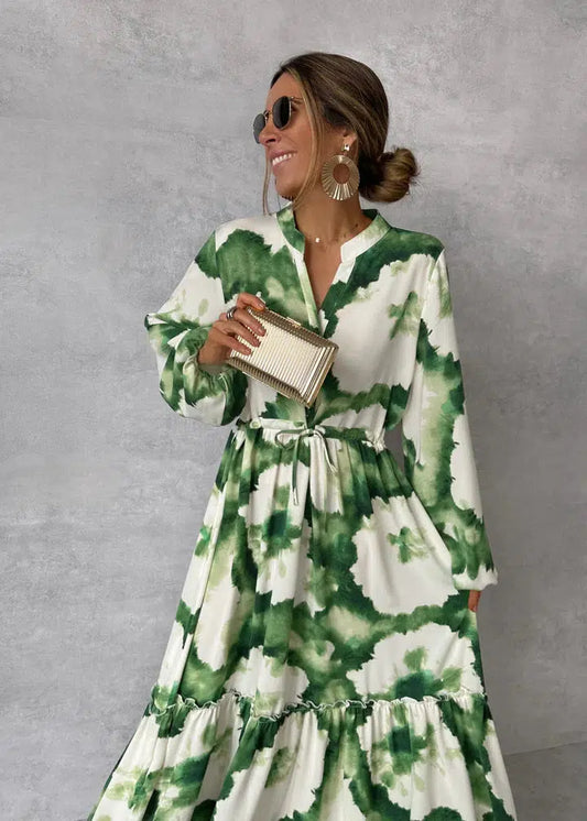 Robe longue élégante avec encolure en V