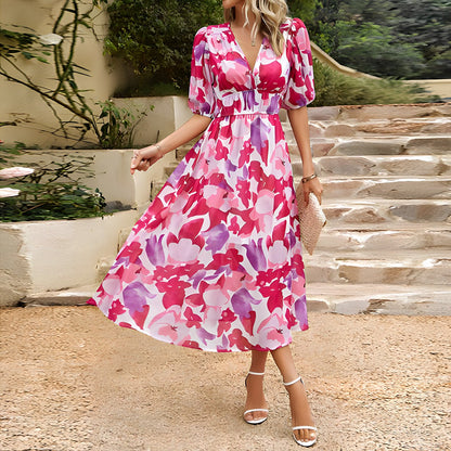 Robe mi-longue avec encolure en V