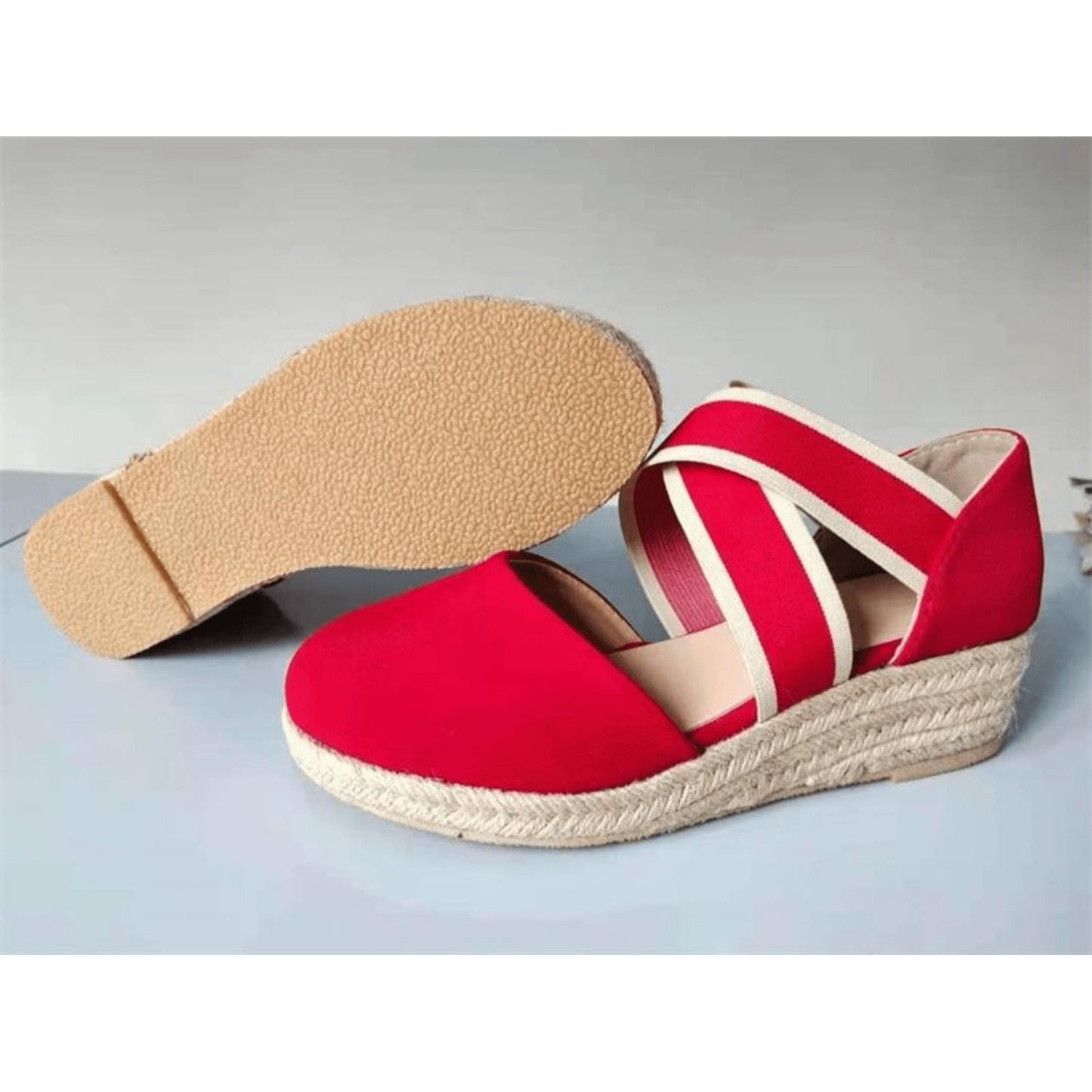 Mila | Espadrilles avec sangle croisée et talon compensé en corde