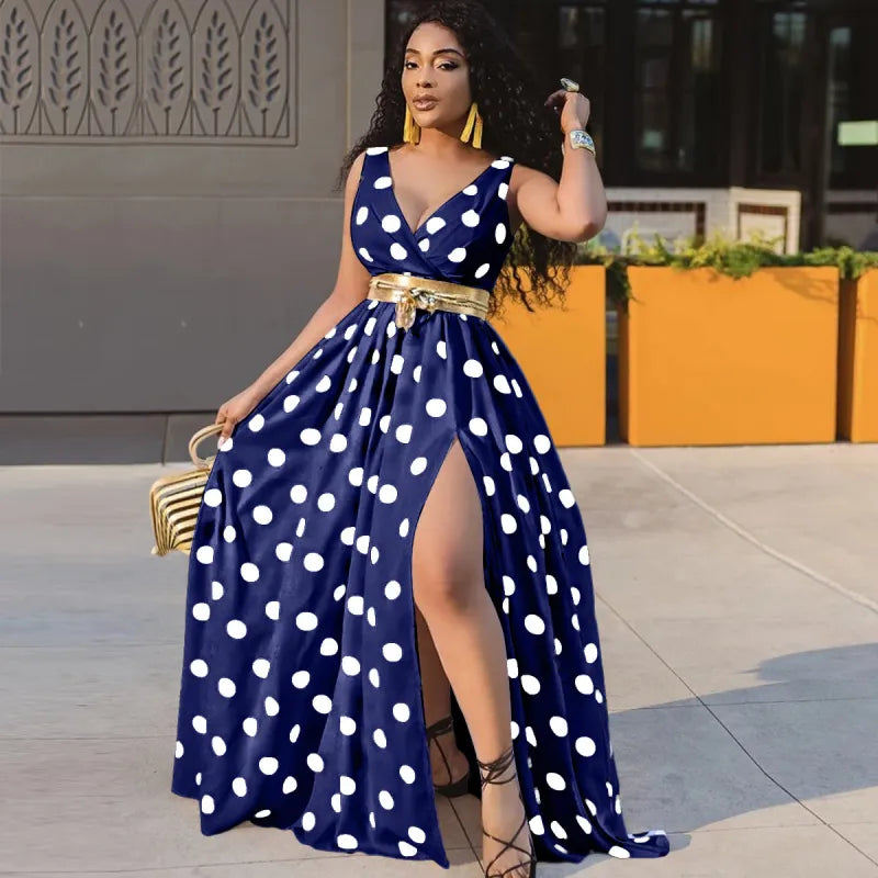 Robe à décolleté plongeant et dos nu avec pois dorés
