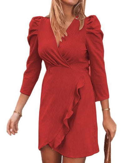 Aletta - Mini robe à manches bouffantes et encolure volantée