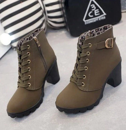 Ava - des bottines à lacets pour égayer ta tenue d'automne