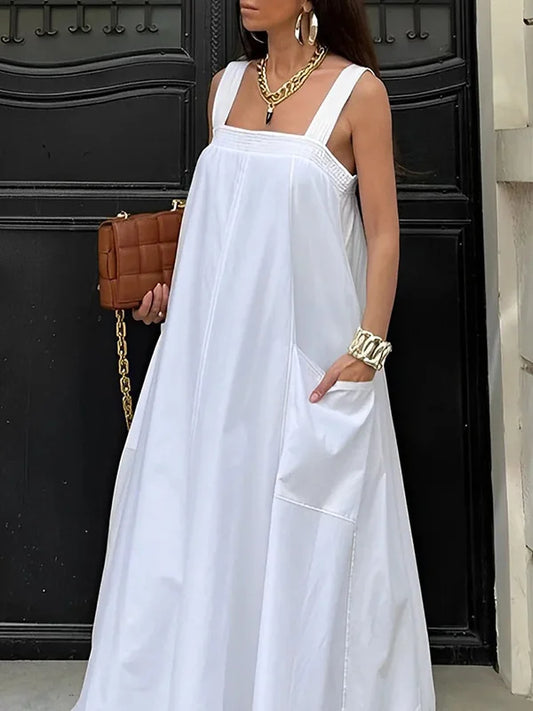 Robe longue ample unie sans manches avec encolure carrée