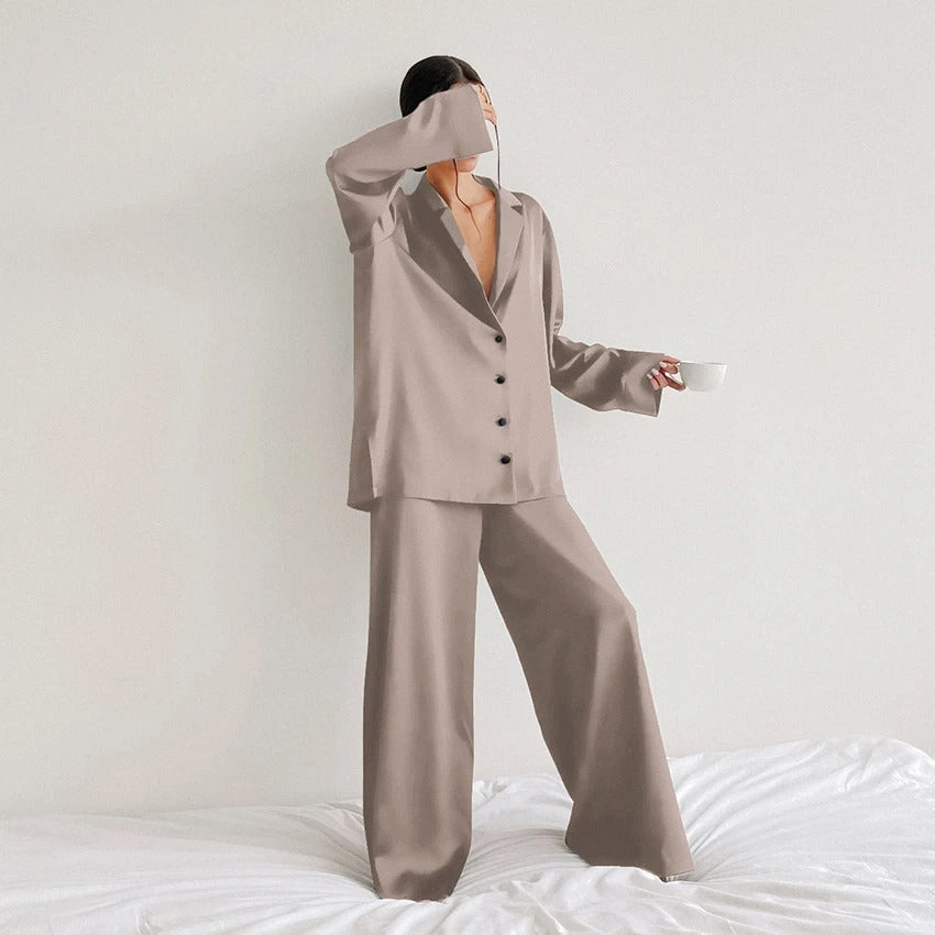 Elégance soyeuse Ensemble pyjama grande taille - Belen