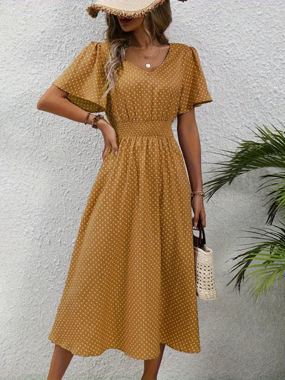 Robe imprimée sur toute la surface et taille arrondie, robe décontractée à manches courtes
