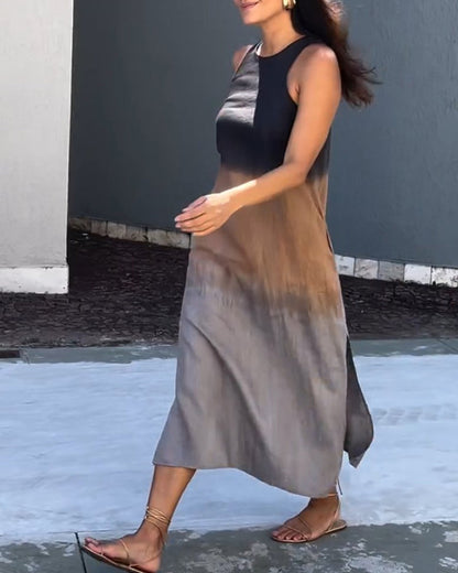 Robe sans manches avec fente latérale