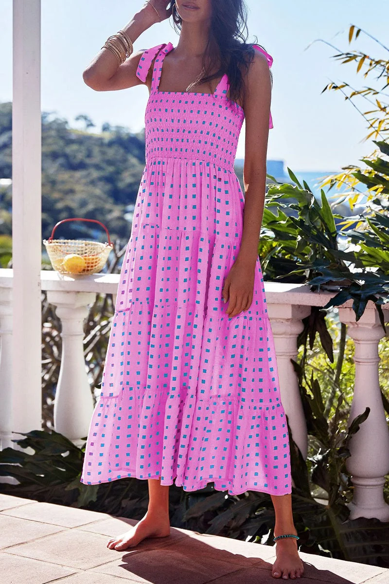 Robe à fines bretelles et pois sur Fashion Street
