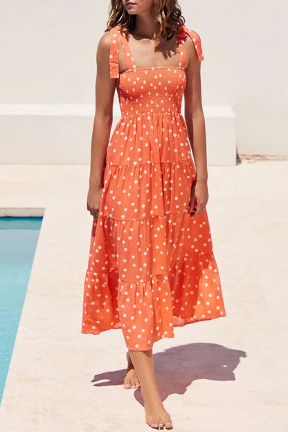 Robe à fines bretelles et pois sur Fashion Street