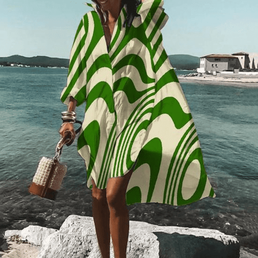 Robe élégante au genou avec imprimé unique