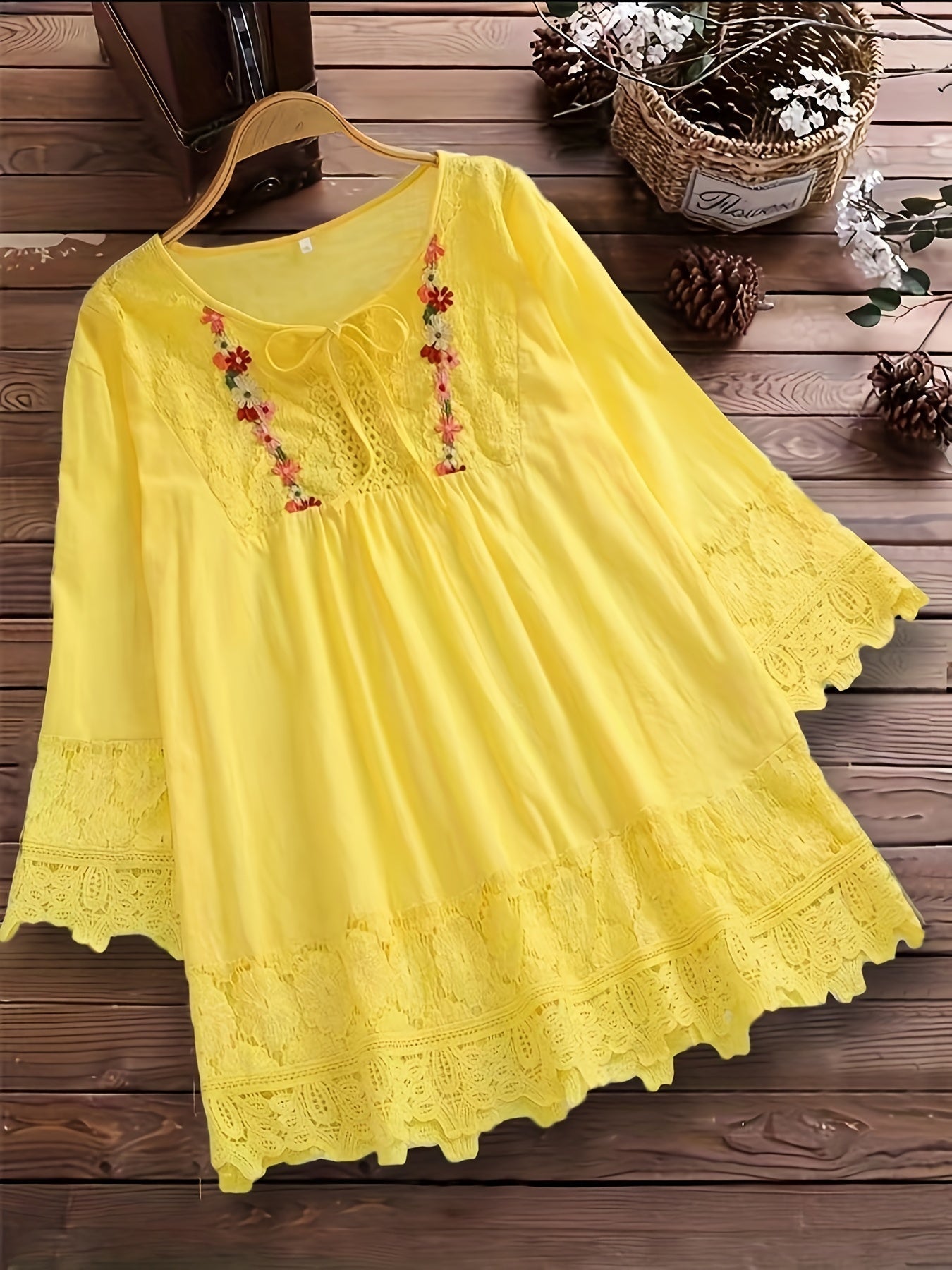 Tavo™ | Blouse Élégante en Dentelle Raffinée