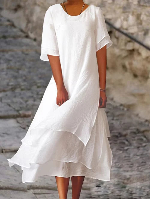 Robe longue légère à manches courtes et jupe rayée