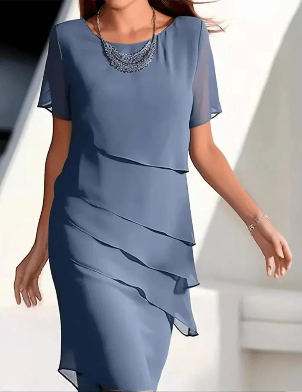 Robe élégante à volants pour tous les jours