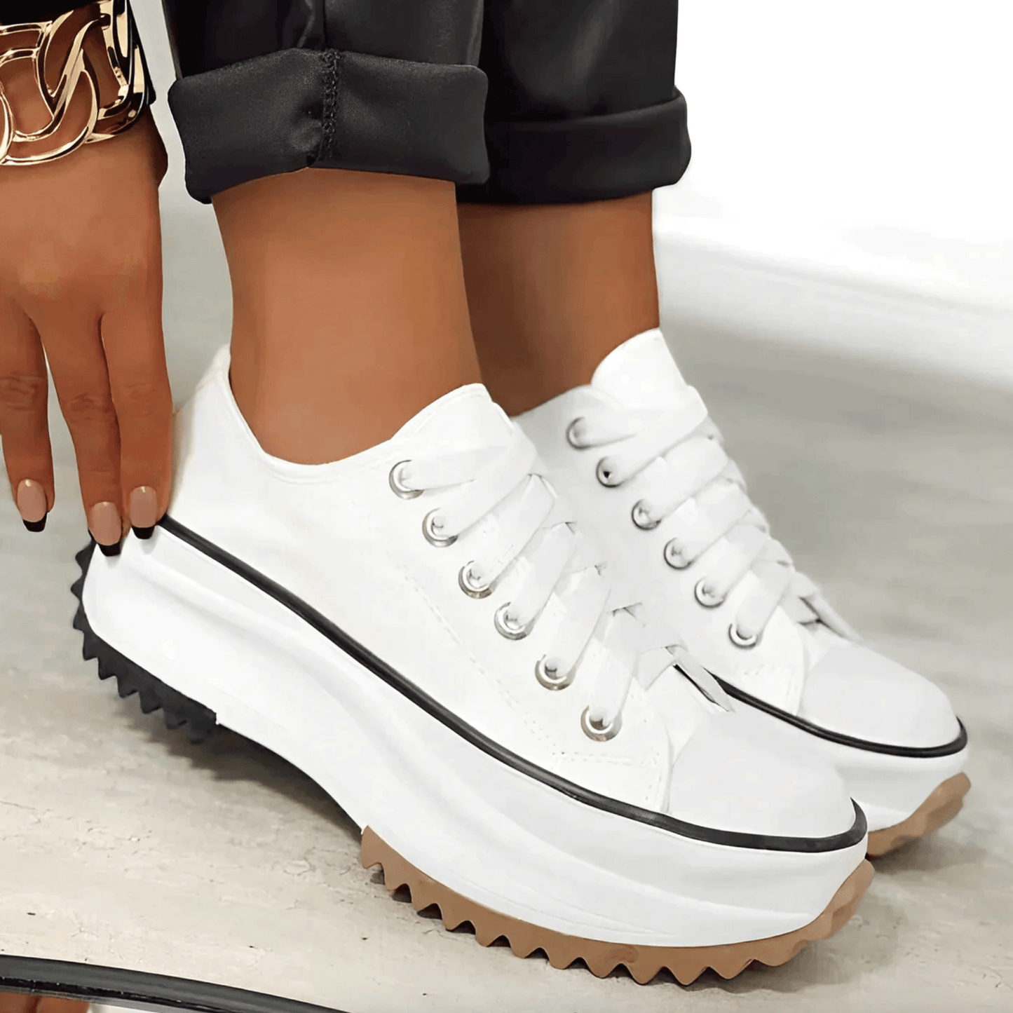 Jinky | Chaussures à lacets à plateforme tendance