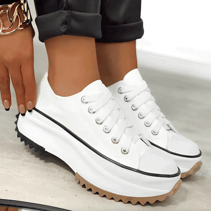 Jinky | Chaussures à lacets à plateforme tendance