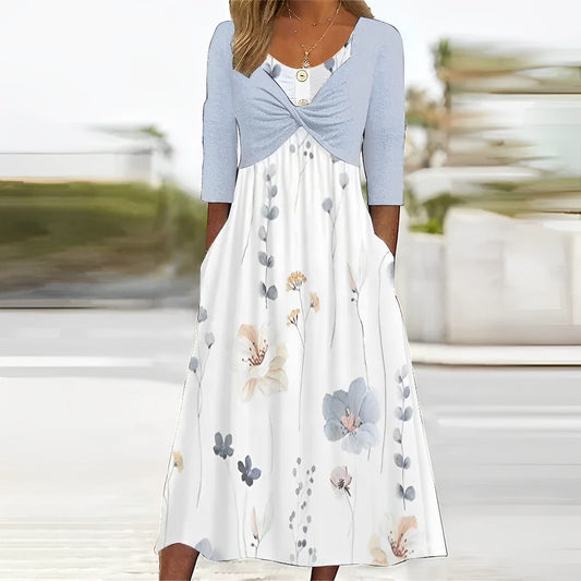 - Robe bleue avec imprimé