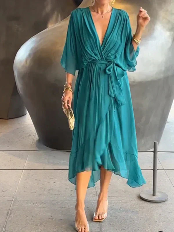 Robe en mousseline avec encolure en V