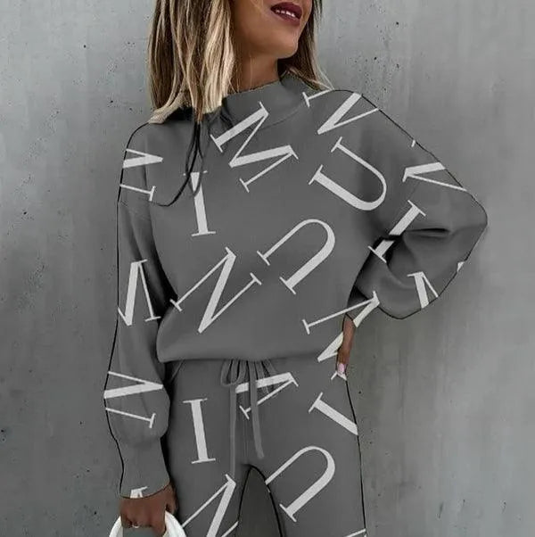 Tracksuit Ladies - Casual - Perfect for Relaxed Days